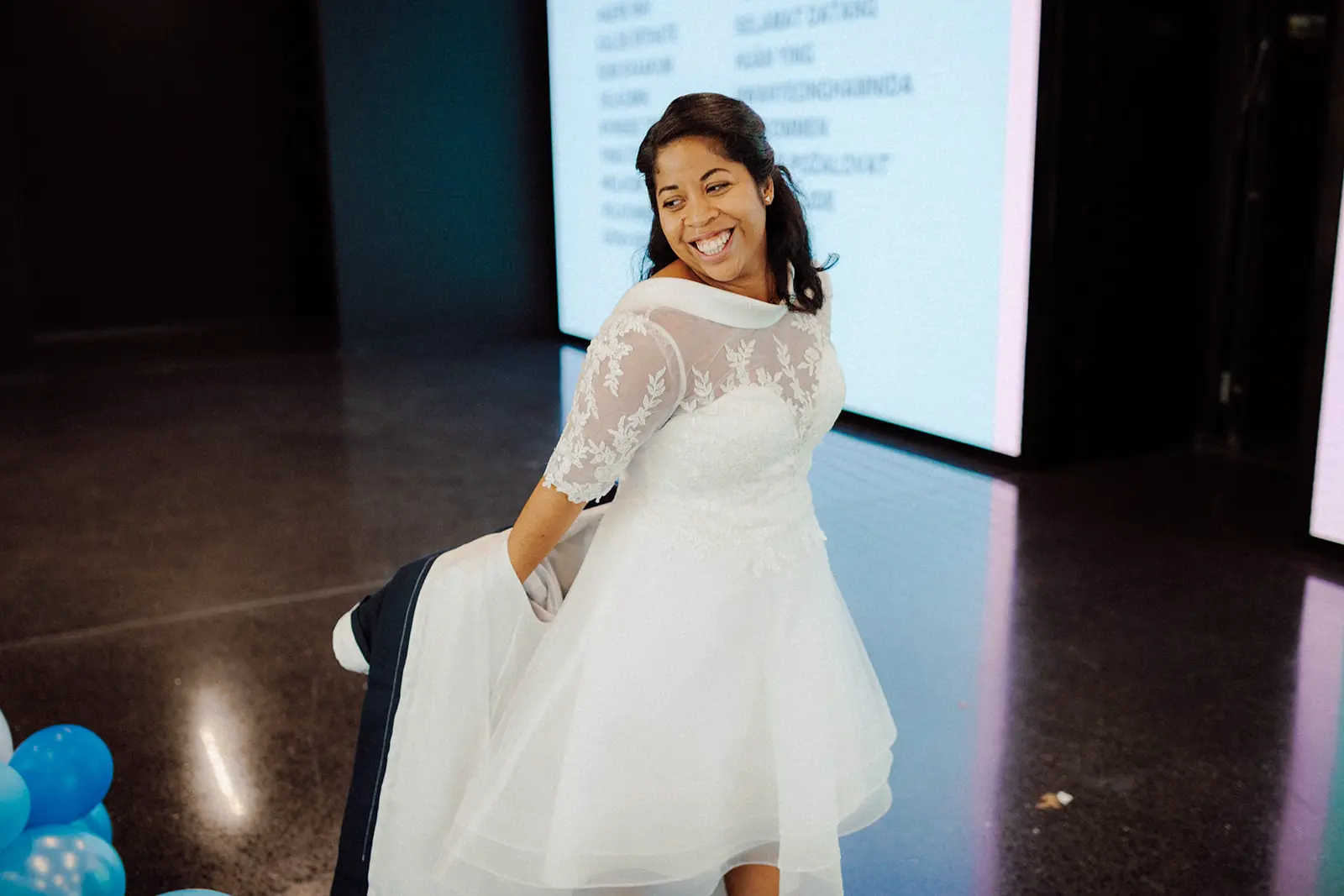 Urban Wedding in Düsseldorf – Tiana & Daniel feiern zwischen Altstadt und Forty Four 38 FZ9A1966