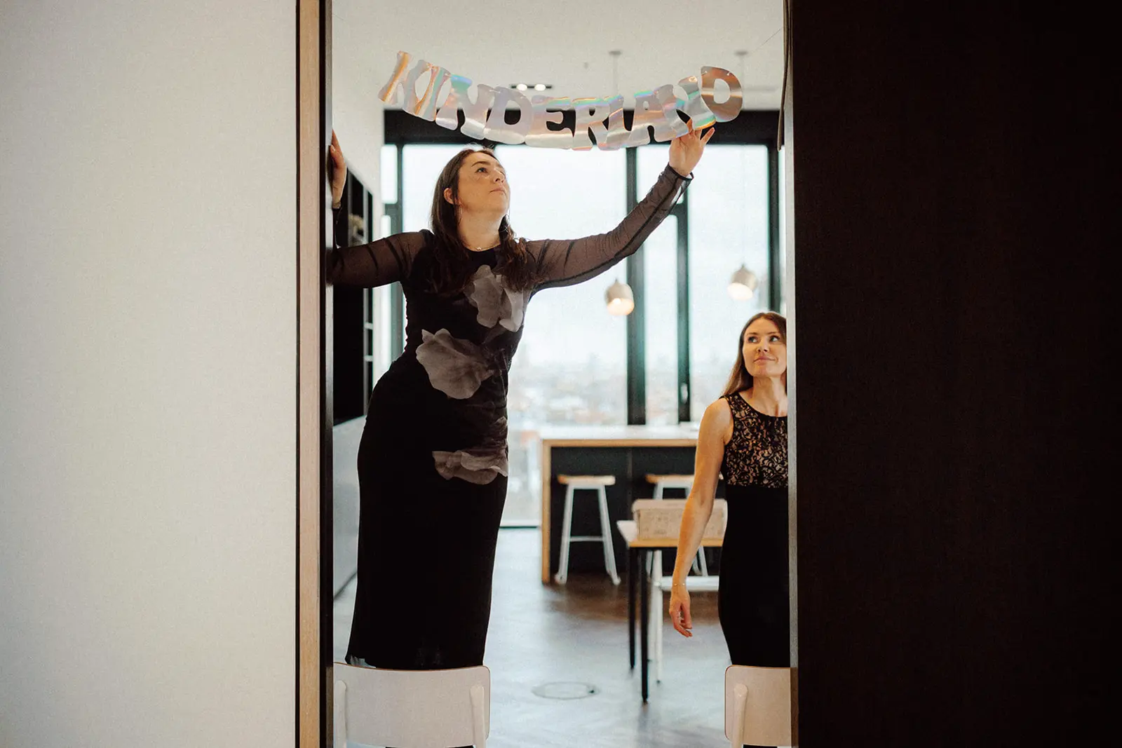 Urban Wedding in Düsseldorf – Tiana & Daniel feiern zwischen Altstadt und Forty Four 51 FZ9A2067 1